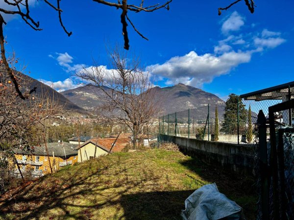 terreno edificabile in vendita a Pradalunga