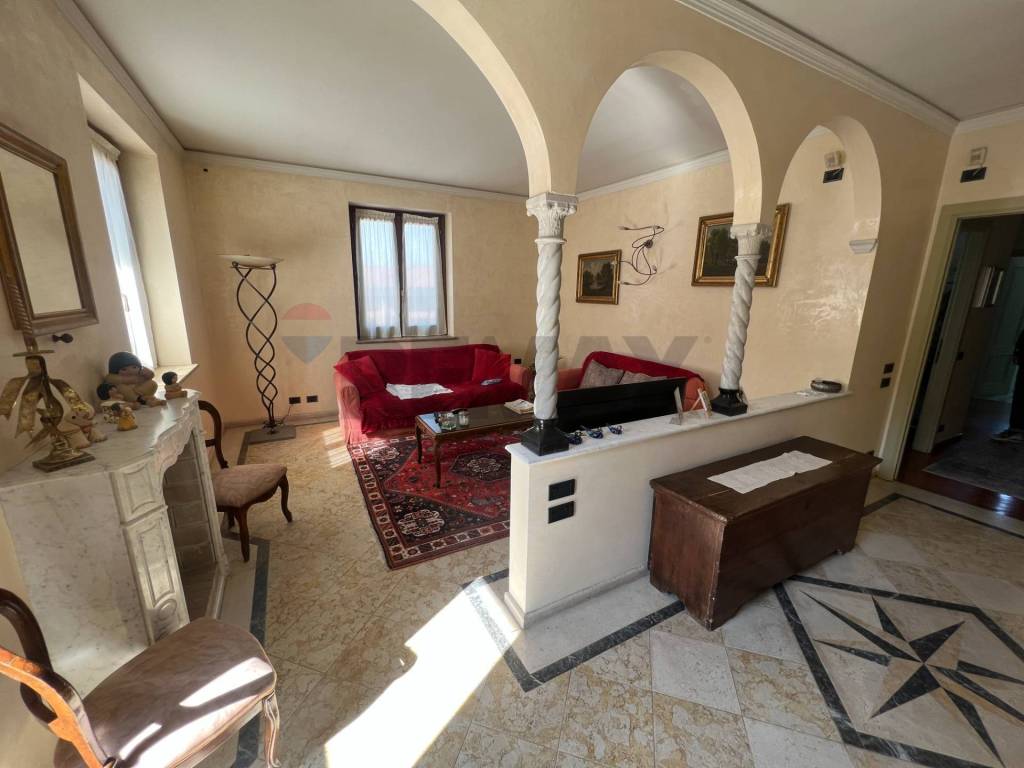 appartamento in vendita a Pradalunga
