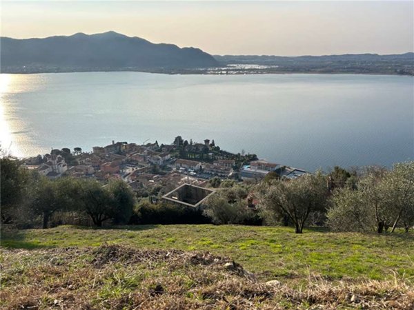 terreno agricolo in vendita a Predore