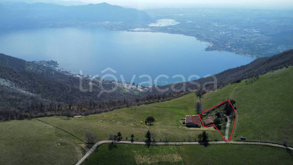 casa indipendente in vendita a Predore
