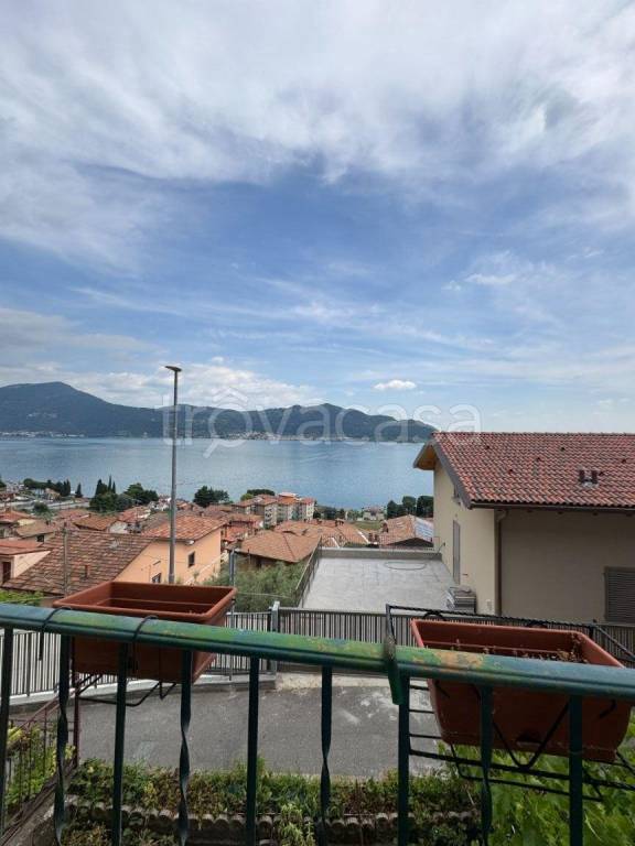 casa indipendente in vendita a Predore