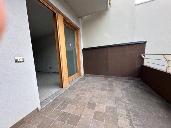 casa indipendente in vendita a Predore