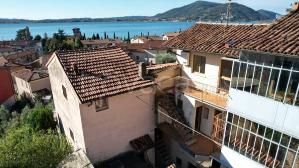 casa indipendente in vendita a Predore