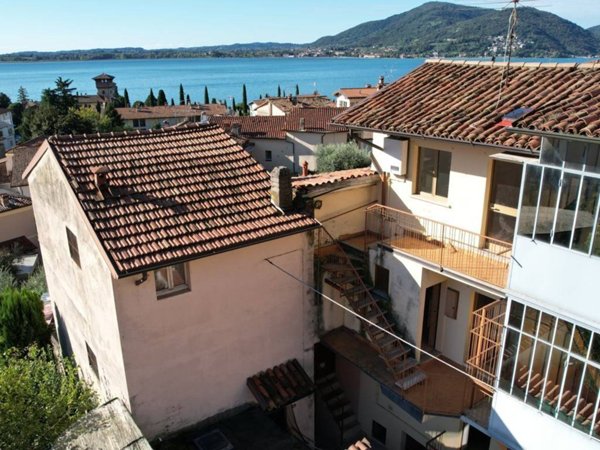 casa indipendente in vendita a Predore