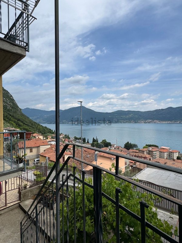 casa indipendente in vendita a Predore