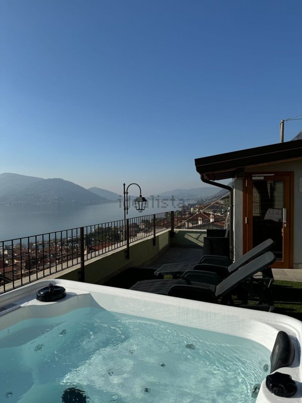 appartamento in vendita a Predore in zona Eurovil