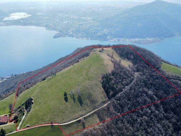 casa indipendente in vendita a Predore