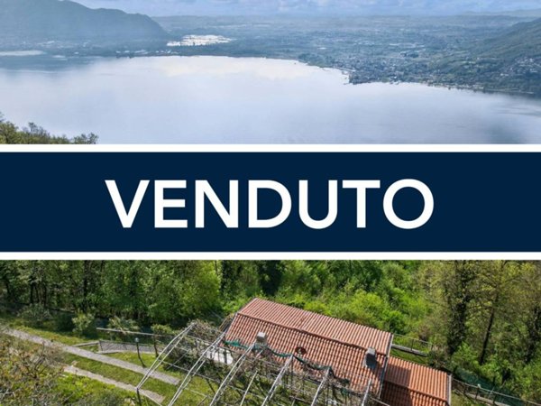 casa indipendente in vendita a Predore in zona Eurovil