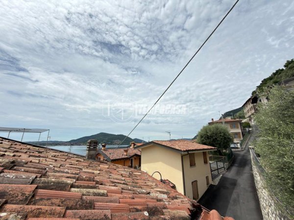 appartamento in vendita a Predore