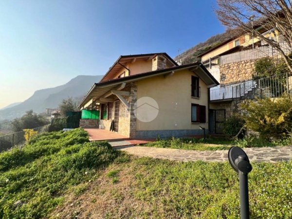 appartamento in vendita a Predore