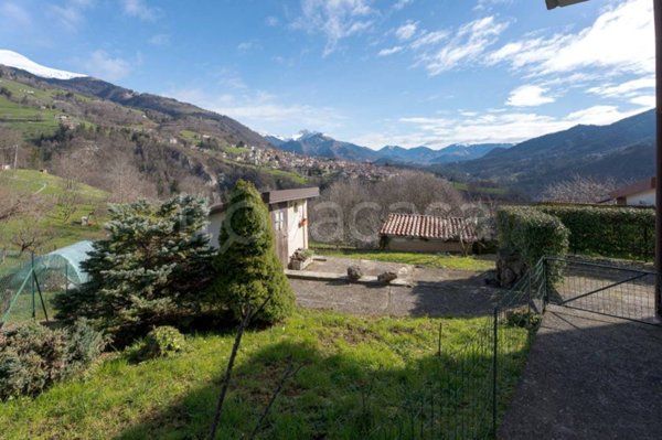 casa indipendente in vendita a Premolo
