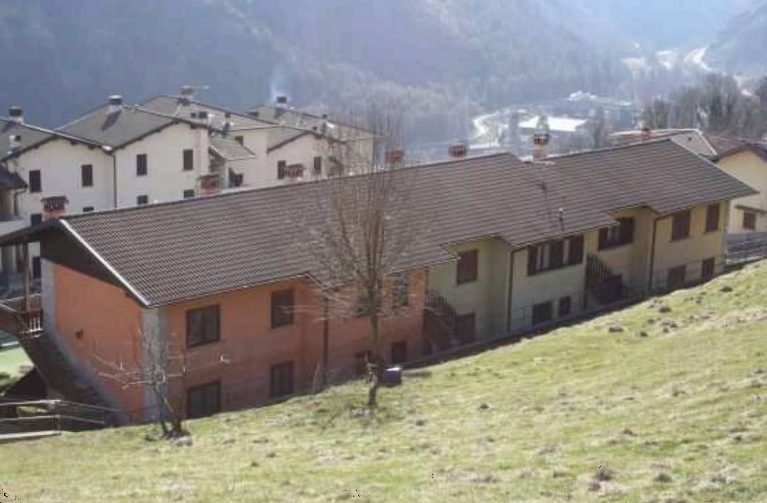 appartamento in vendita a Premolo