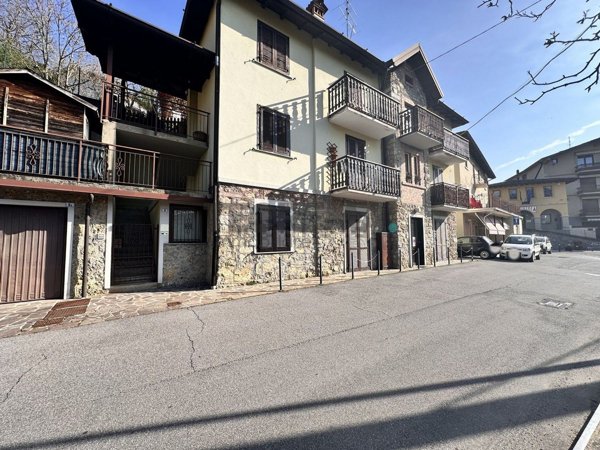 appartamento in vendita a Premolo