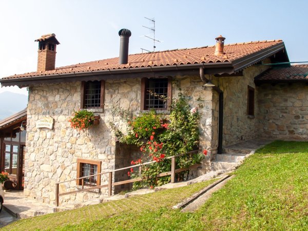 appartamento in vendita a Premolo