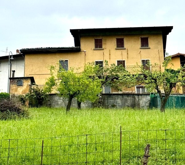 casa indipendente in vendita a Premolo