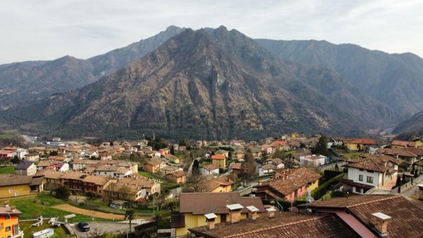 appartamento in vendita a Premolo