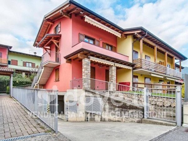 appartamento in vendita a Premolo