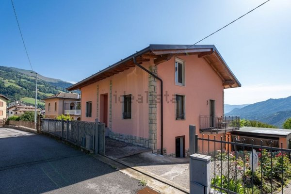 casa indipendente in vendita a Premolo