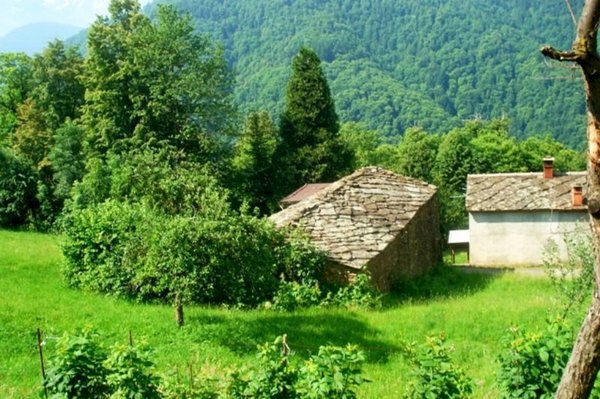 appartamento in vendita ad Angrogna