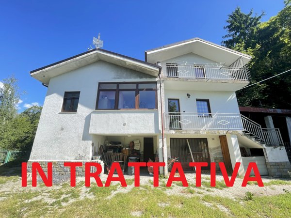 casa indipendente in vendita ad Angrogna