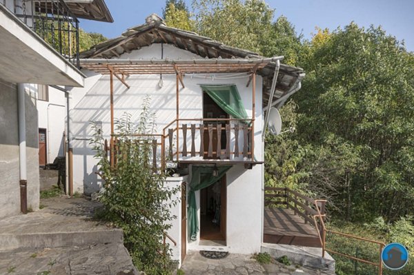casa indipendente in vendita ad Angrogna