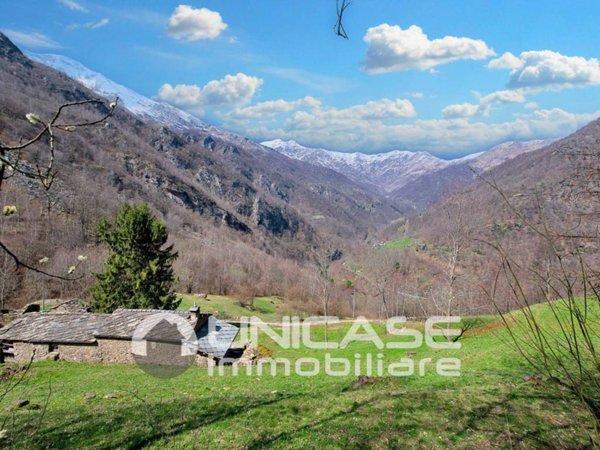 casa indipendente in vendita ad Angrogna
