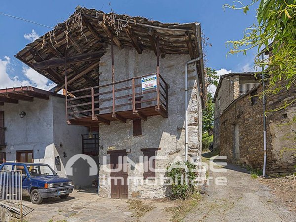 casa indipendente in vendita ad Angrogna