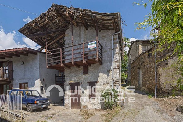 appartamento in vendita ad Angrogna