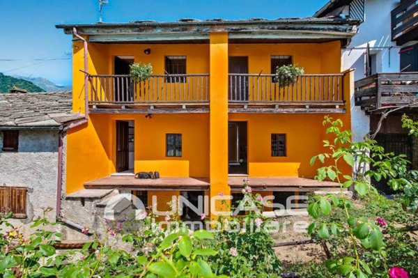 casa indipendente in vendita ad Angrogna