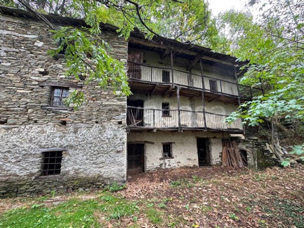 casa indipendente in vendita ad Angrogna