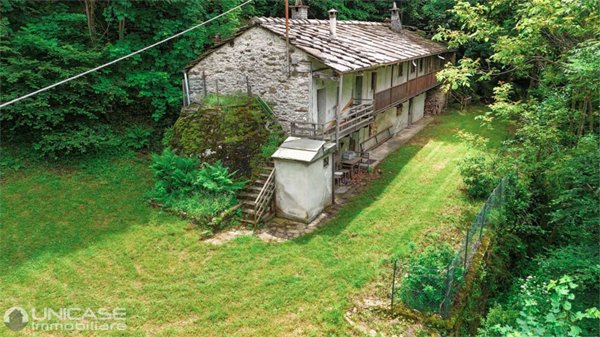 casa indipendente in vendita ad Angrogna