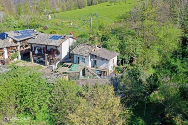 appartamento in vendita ad Angrogna in zona Serre