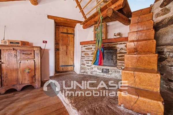 appartamento in vendita ad Angrogna