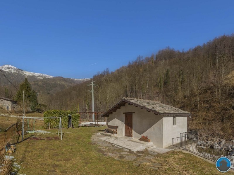 casale in vendita ad Angrogna in zona Baussan