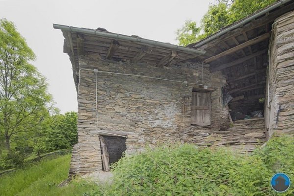 casale in vendita ad Angrogna in zona Baussan
