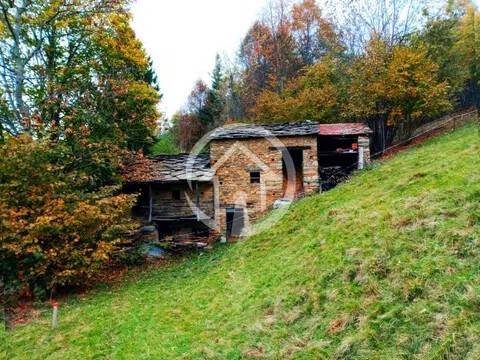 casale in vendita ad Angrogna in zona Baussan