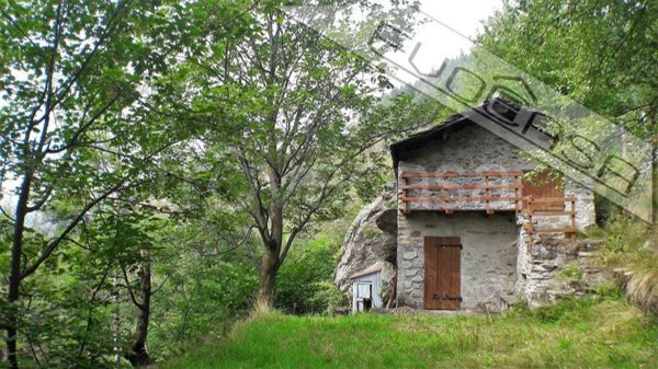 appartamento in vendita ad Angrogna in zona Baussan