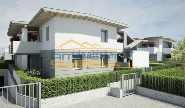 appartamento in vendita a Presezzo