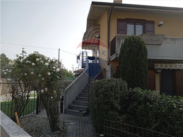 appartamento in vendita a Presezzo