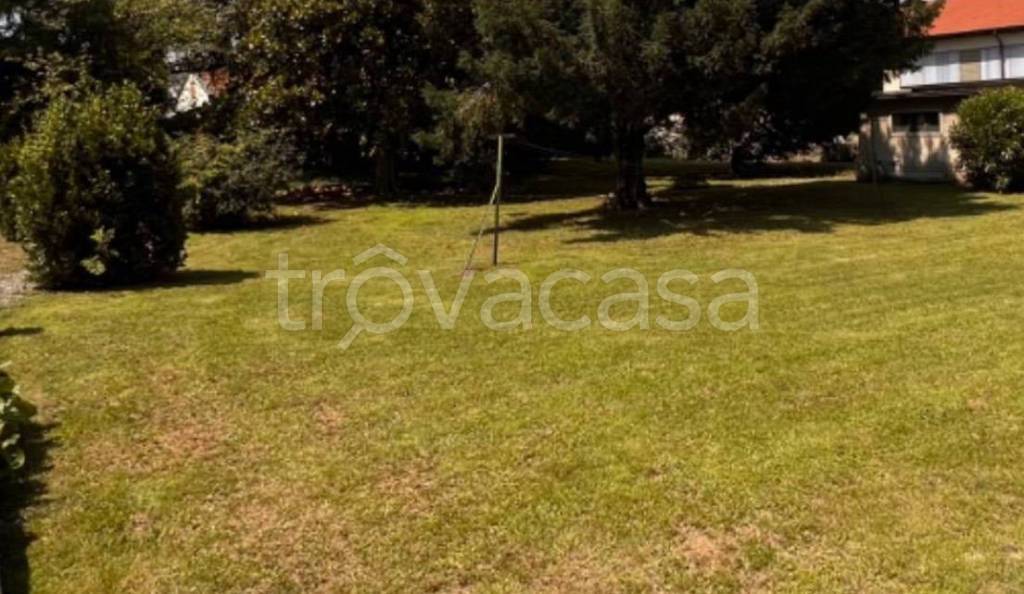 casa indipendente in vendita a Presezzo