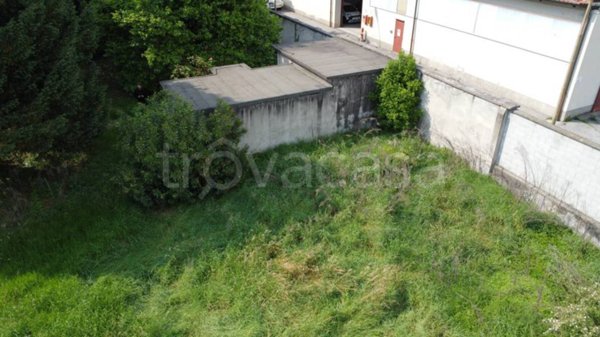 casa indipendente in vendita a Presezzo