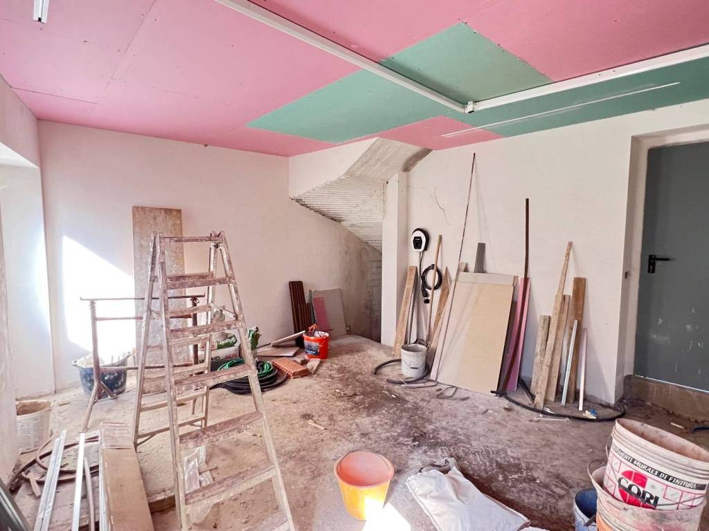 appartamento in vendita a Presezzo