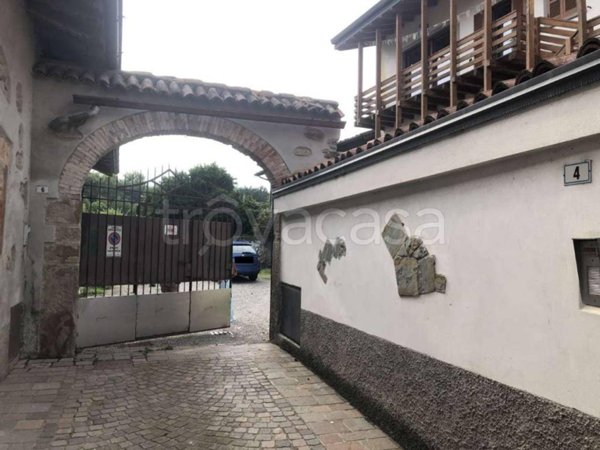 appartamento in vendita a Presezzo