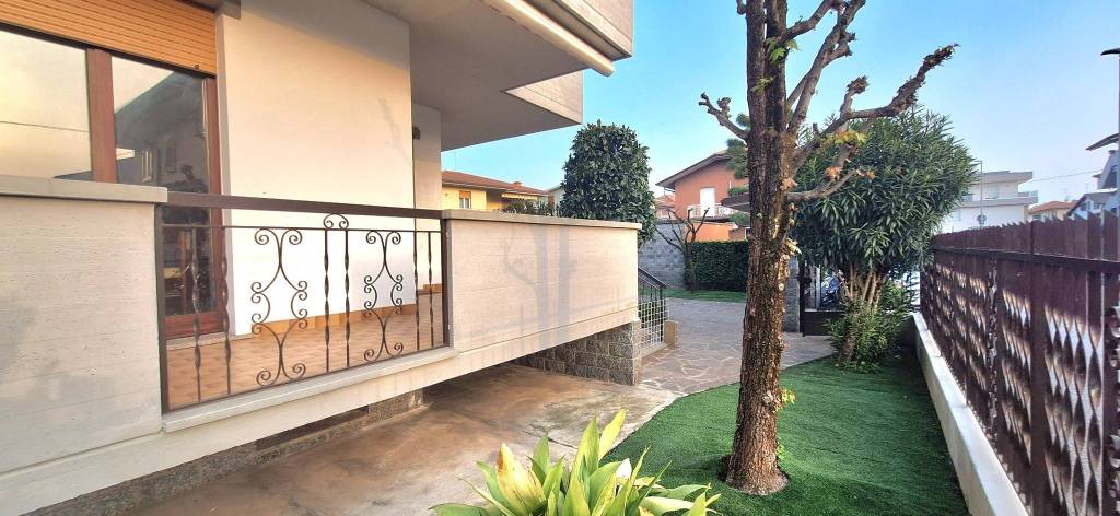 appartamento in vendita a Presezzo