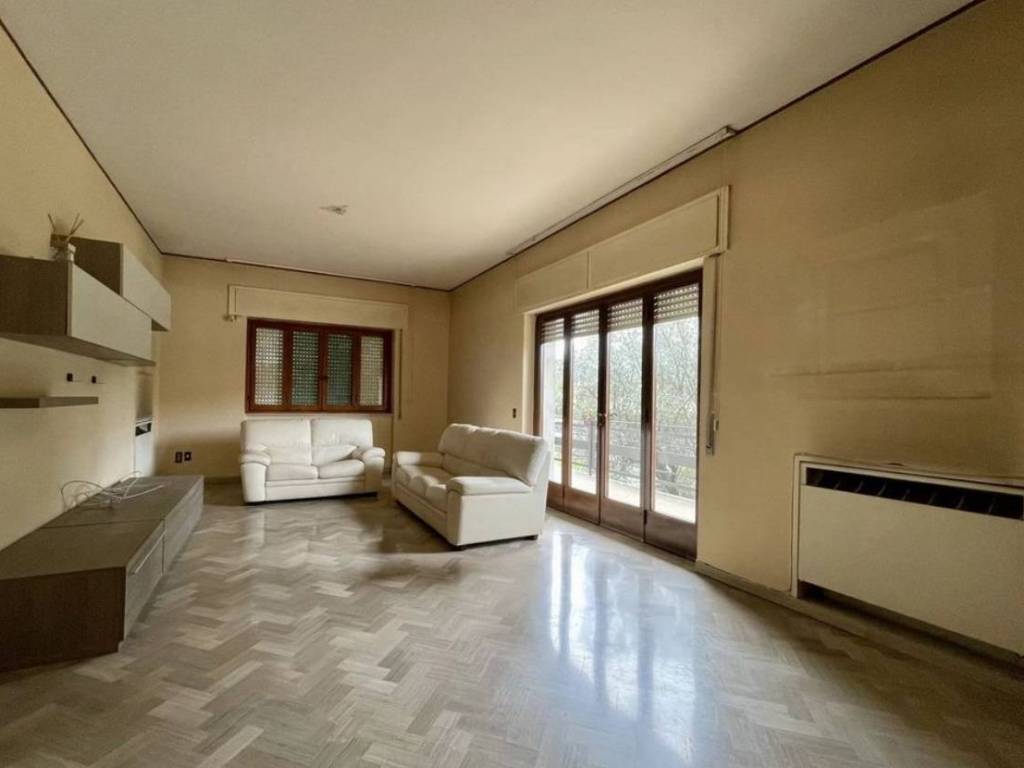 casa indipendente in vendita a Presezzo