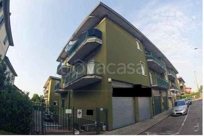 appartamento in vendita a Presezzo