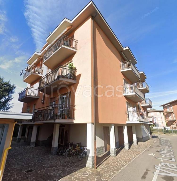 appartamento in vendita a Presezzo