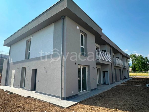 appartamento in vendita a Presezzo