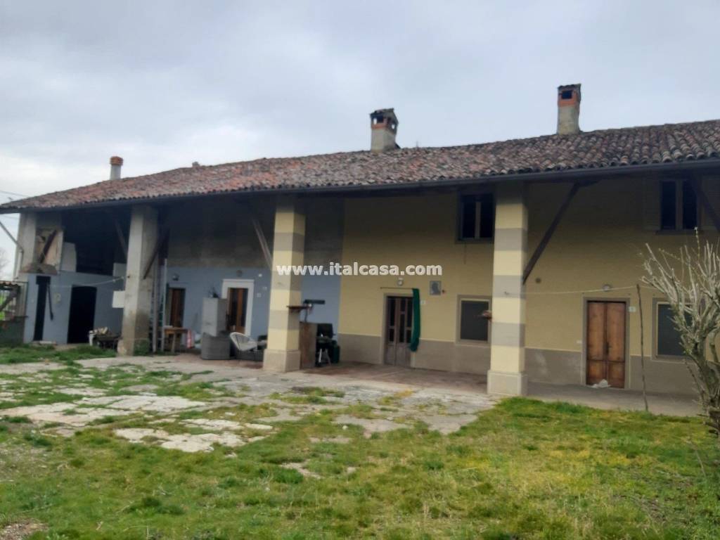 casa indipendente in vendita a Pumenengo