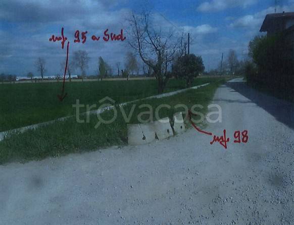 terreno agricolo in vendita a Pumenengo